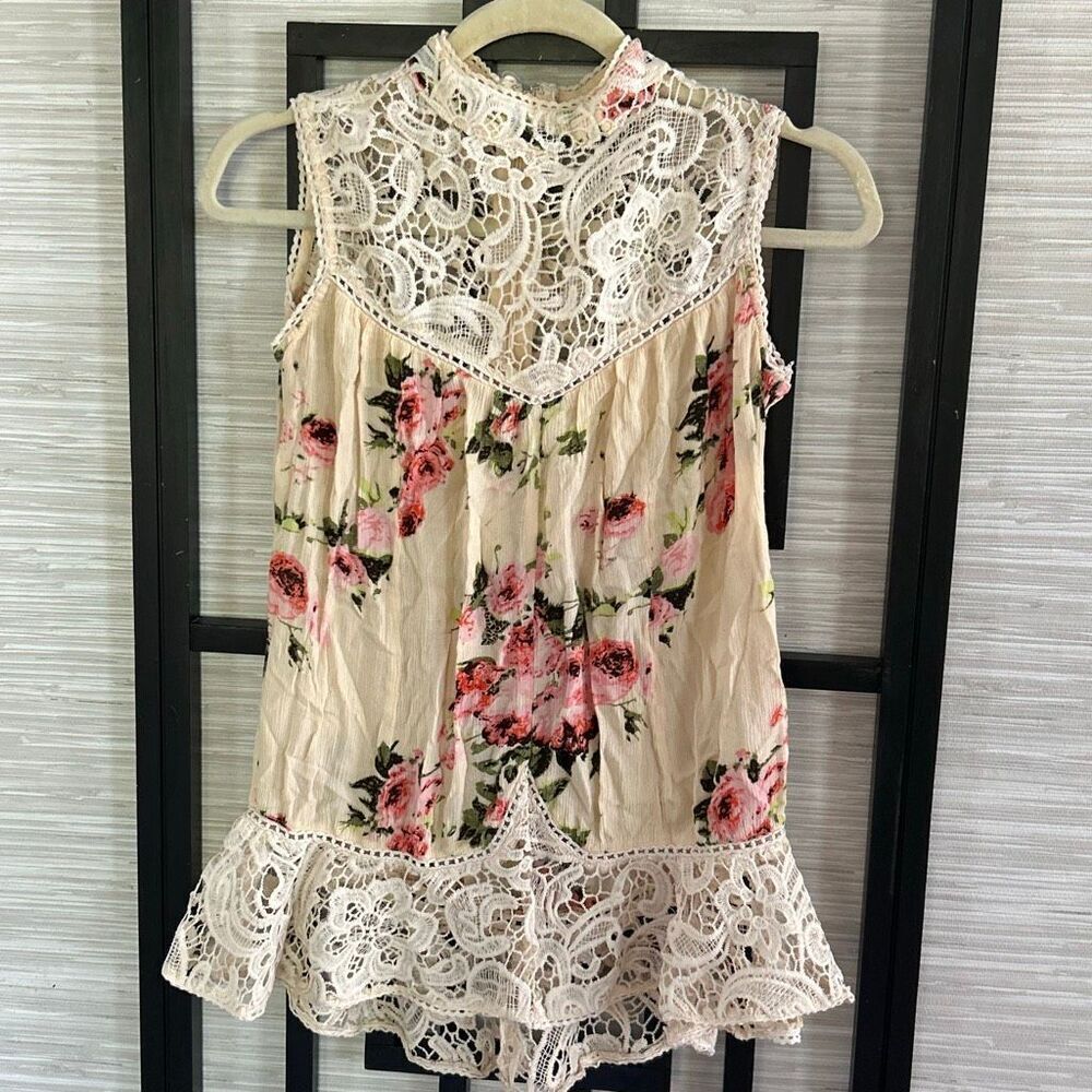 Venus romantic floral cream crochet lace insert sleeveless mock high neck top si